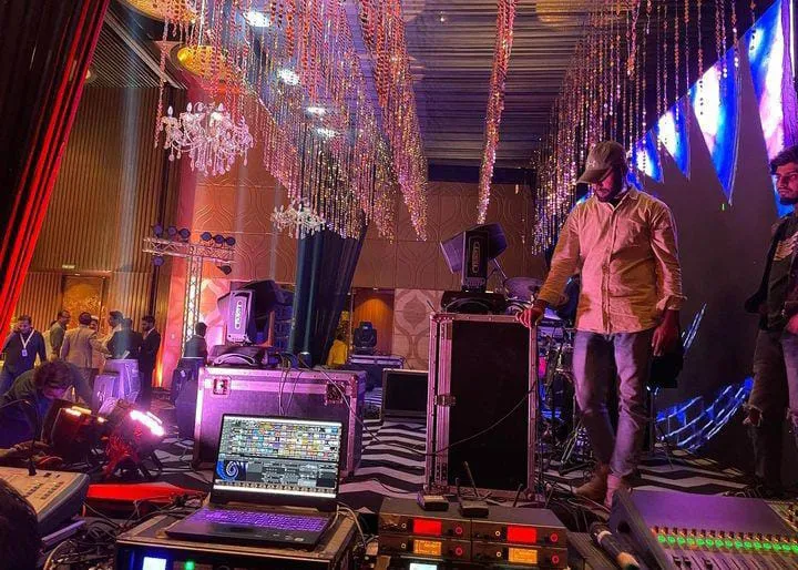 DJ**** (2307083202) — photo 5