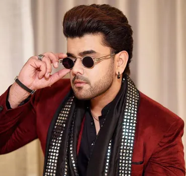 Celebrity in Mumbai — Ta**** (2310132)