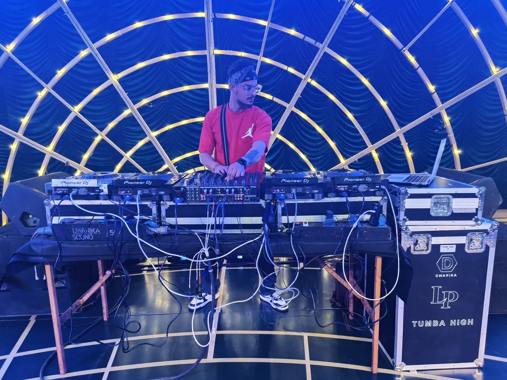 Dj**** (2307081580) — photo 5