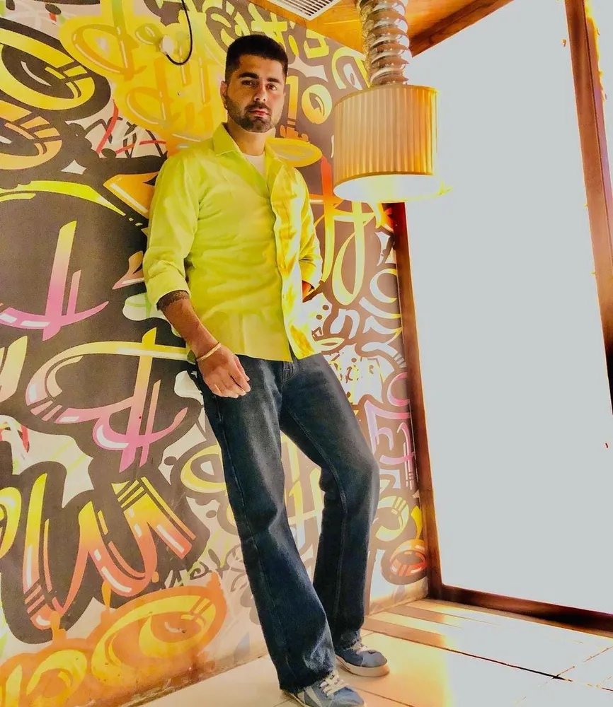 Ja**** (21080131) — photo 2